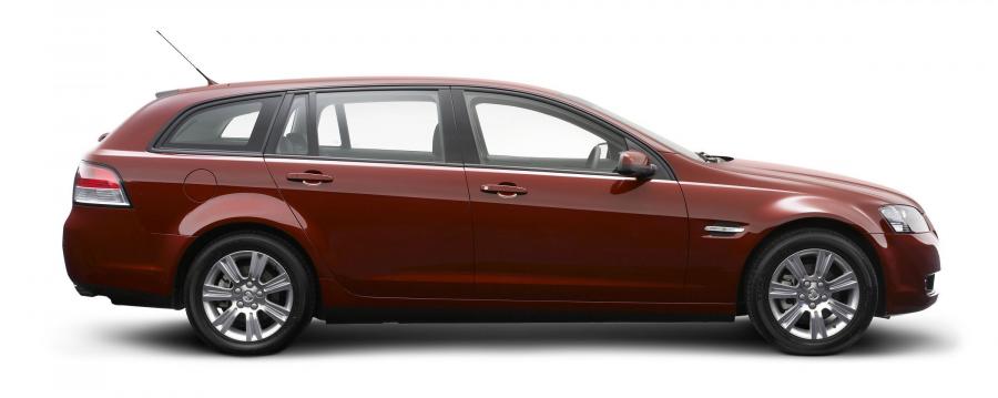  Holden Commodore VE Calais Sportwagon 2008 года  (фото 11 из 25)